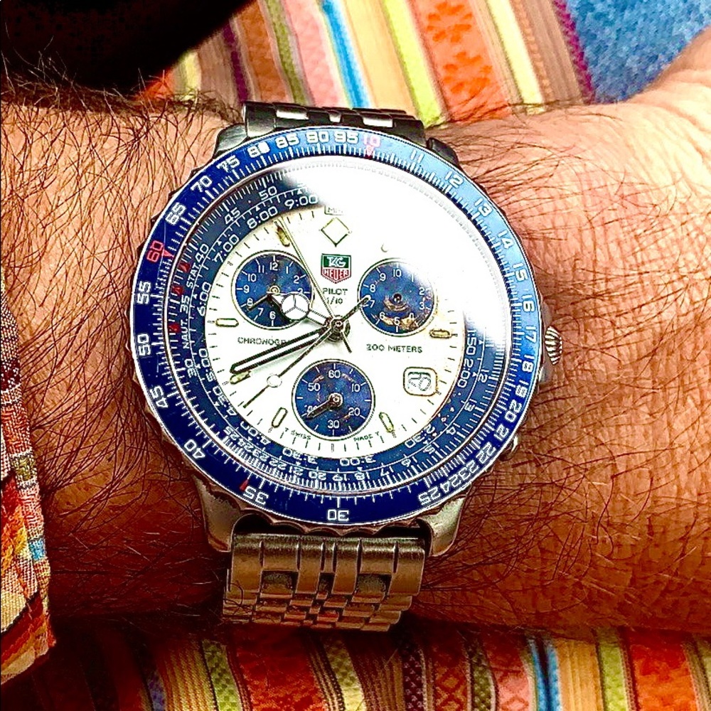 - Tag heuer pilot